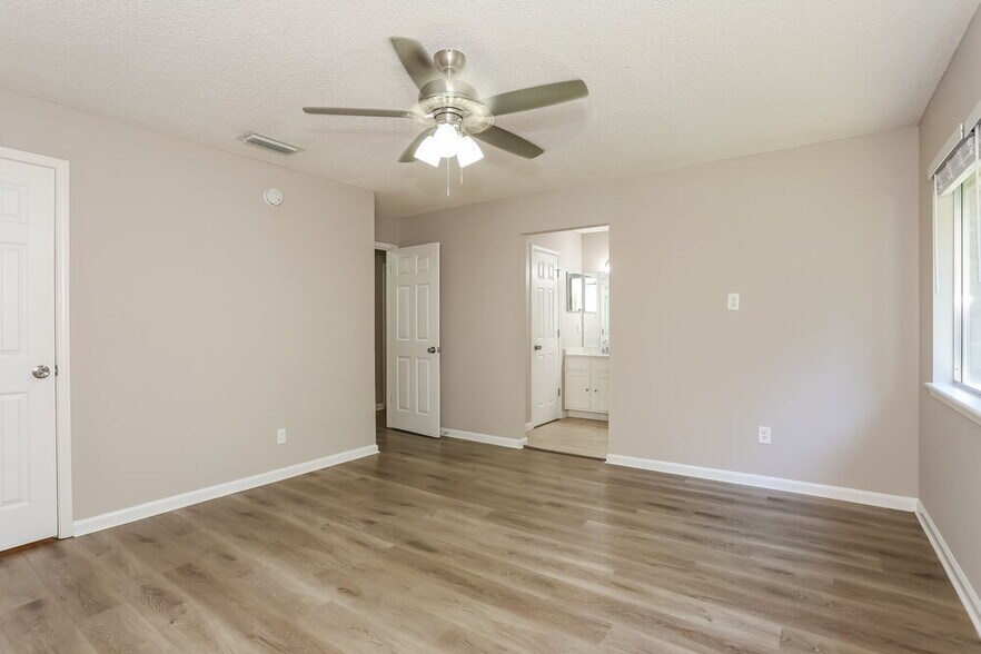 Building Photo - 4420 Palmetto Inlet W