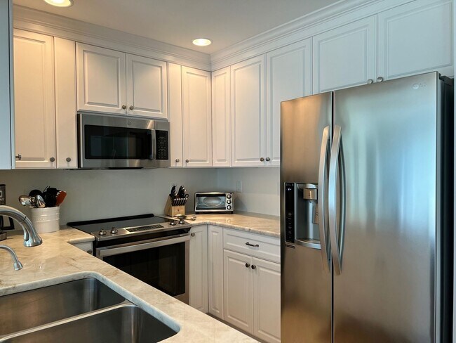 Building Photo - 2BR/2BA Detached Villa near the Atlanta Braves Stadium!