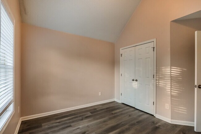 Building Photo - 11772 Registry Blvd