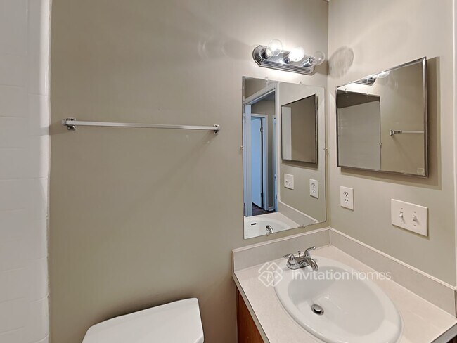 Building Photo - 12565 Goldberry Ct