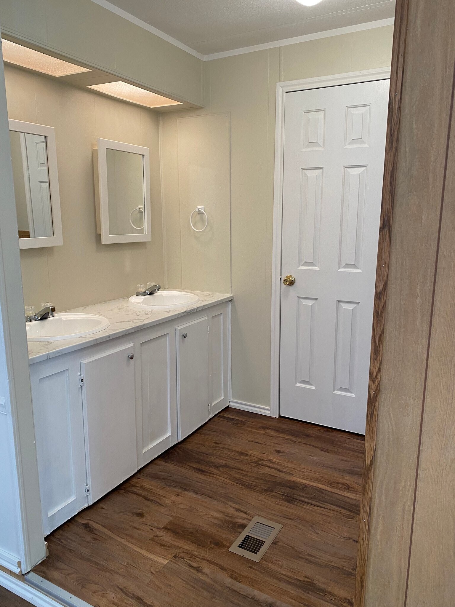 Building Photo - 114 Heathcliff Rd