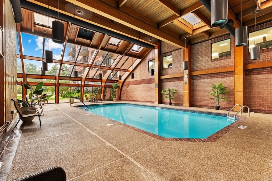Building Photo - 3920 Mystic Valley Pky