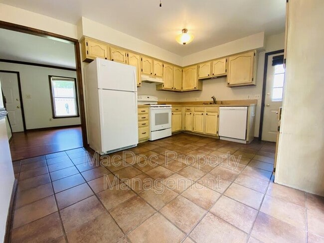 Building Photo - 10717 S Jamie Pl