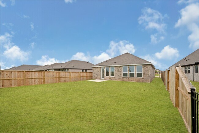 Building Photo - 31711 Wild Mdw Dr