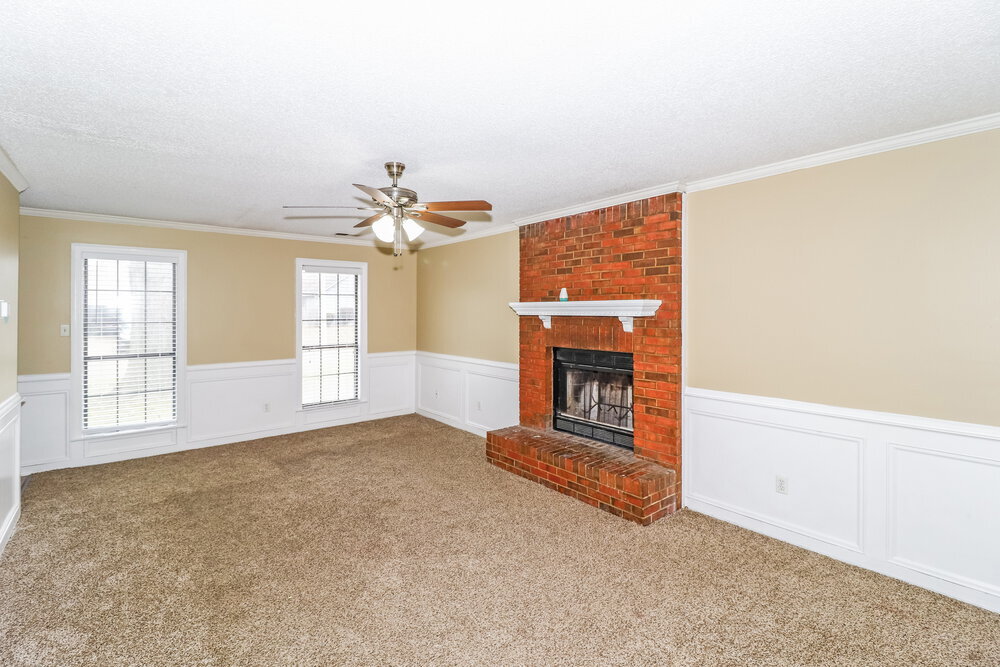 Building Photo - 2691 Country Lawn Cove