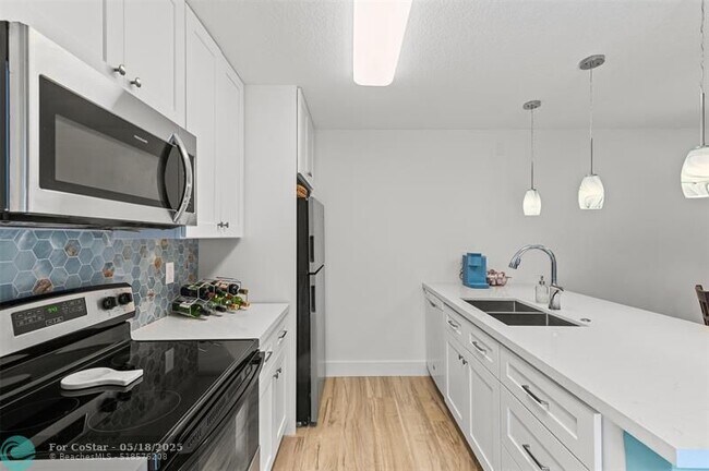 Building Photo - 7809 78th Way