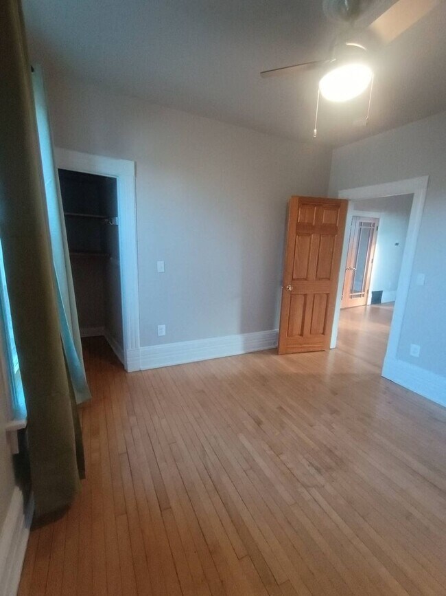 Building Photo - 2035-2037 N Buffum St