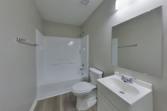 Building Photo - 3115 Granite Lake Dr