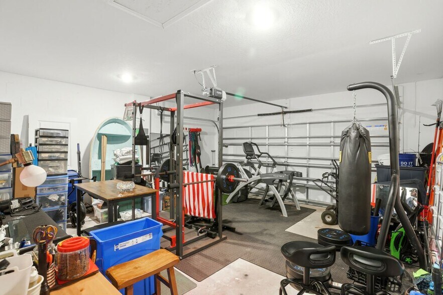 Building Photo - 740 Trotters Dr