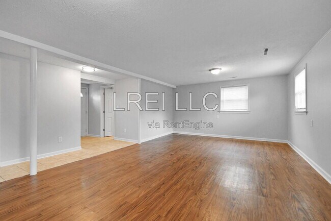 Building Photo - 4007 Blossomwood Dr