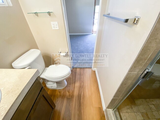 Building Photo - Beautiful 3 Bed, 2 Bath with Pool!! NO HOA!!! (Available on 05/01/26)