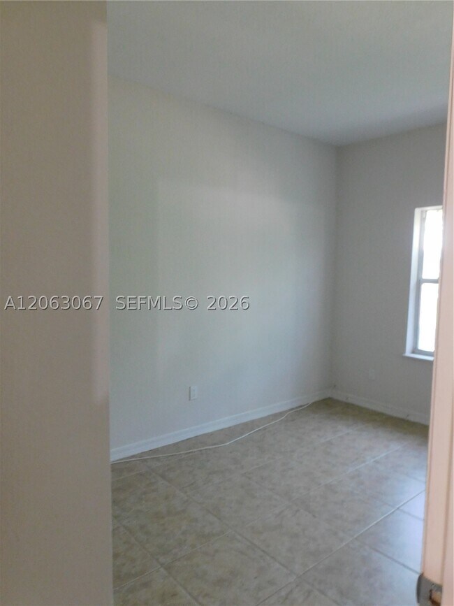 Building Photo - 28442 SW 141st Pl