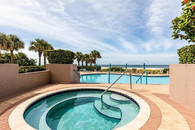Building Photo - 1560 Gulf Blvd