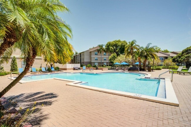 Building Photo - Tuscany Pointe at Tampa Apartment Homes