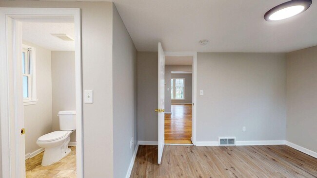 Building Photo - Maple Heights Area - 3 Bedroom Single Family Home