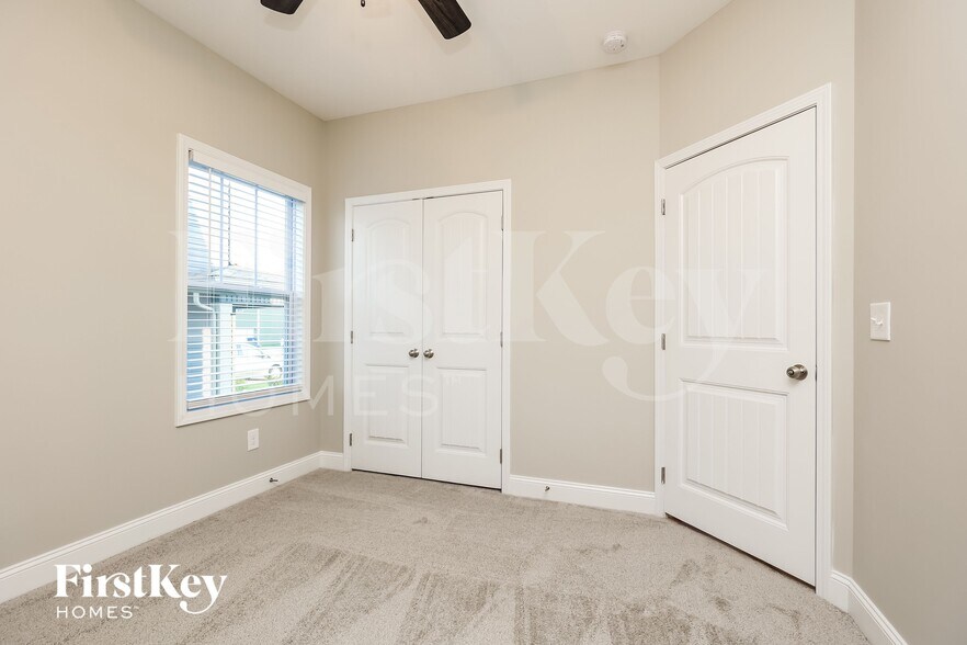 Building Photo - 1136 Eagles Nest Ln
