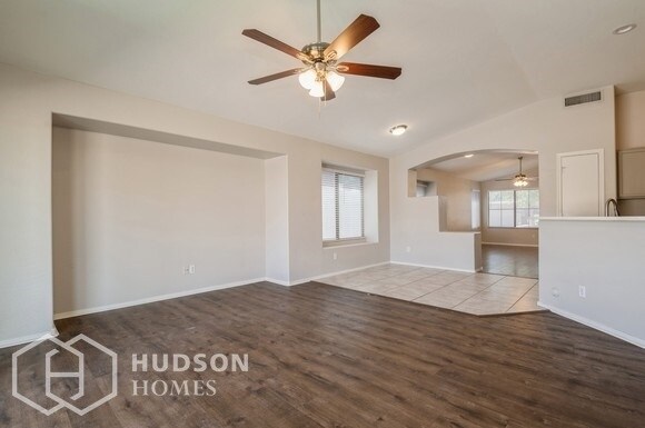 Building Photo - NOW AVAILABLE! - 3718 W Nancy Lane, Phoeni...