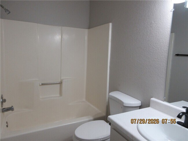 Building Photo - 1755 Gordon #5 Dr
