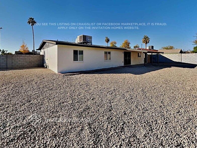 Building Photo - 13401 N 37th Ave