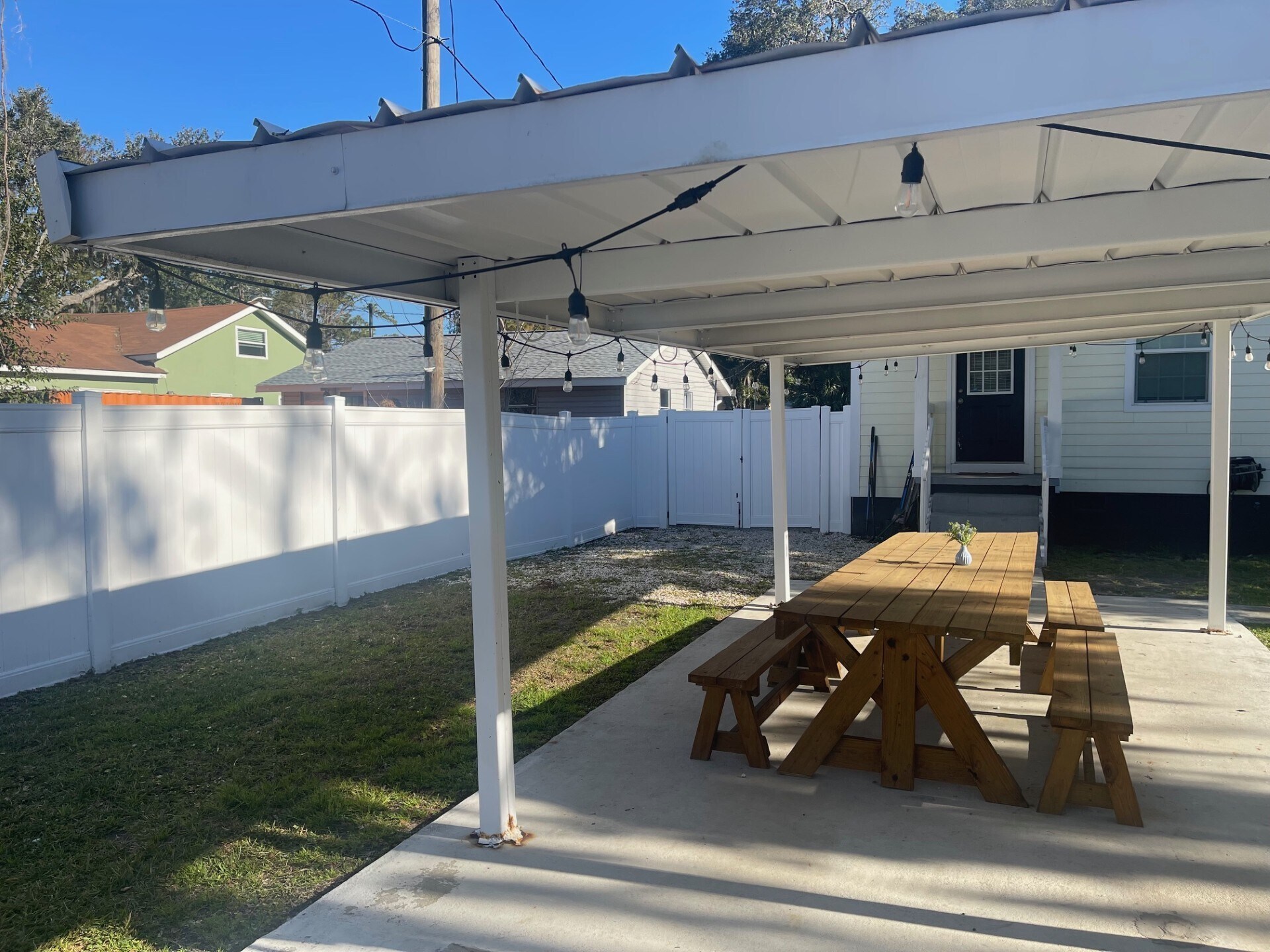 Building Photo - 3213 Bannon Dr