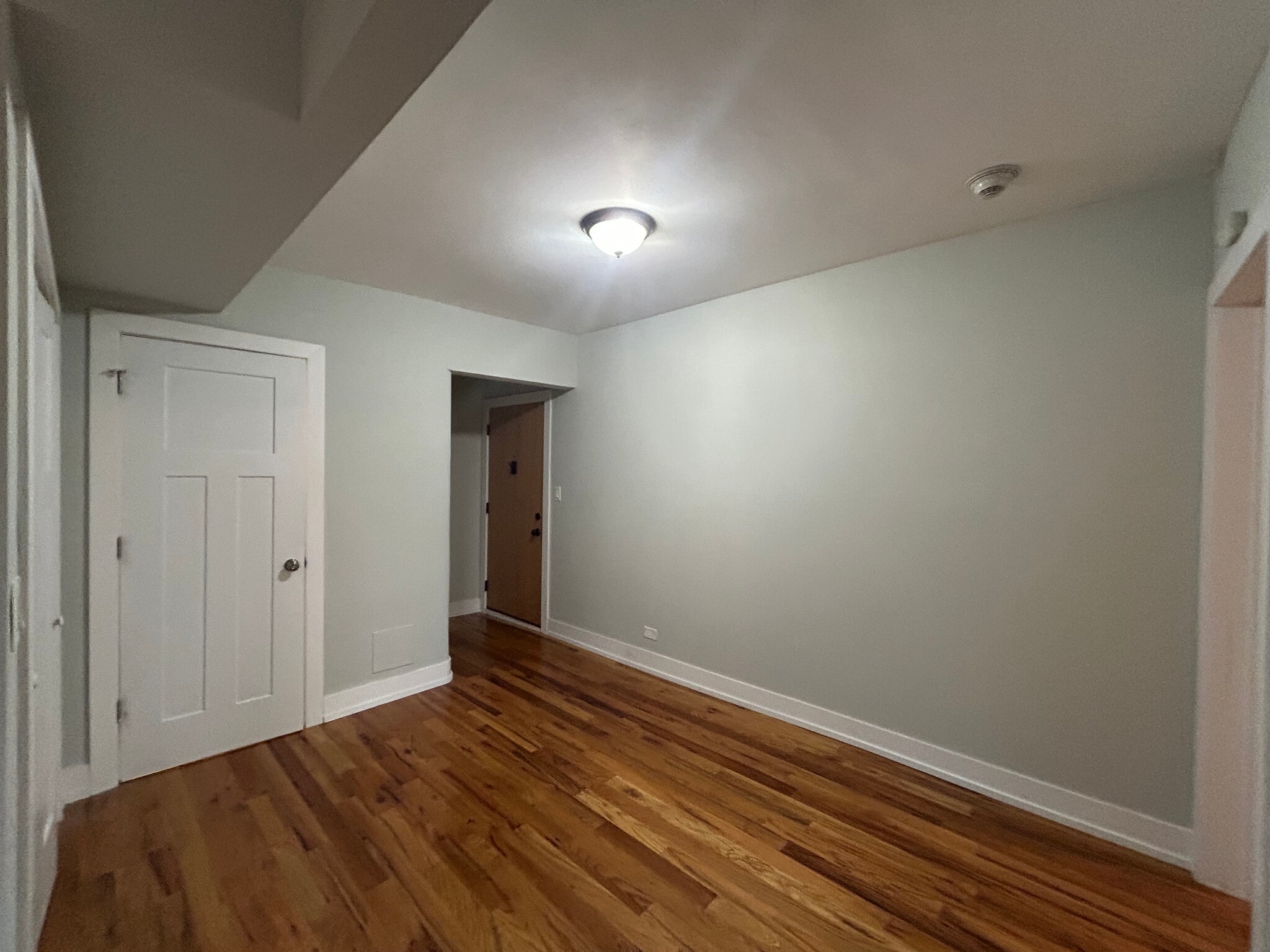 Building Photo - 545 Chestnut St