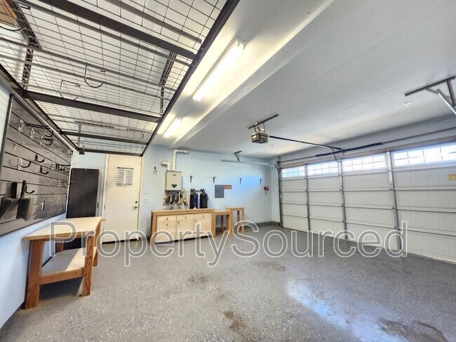 Building Photo - 17894 Amador Dr