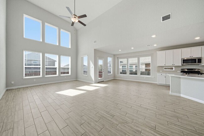 Building Photo - 12071 Pitcher Rd