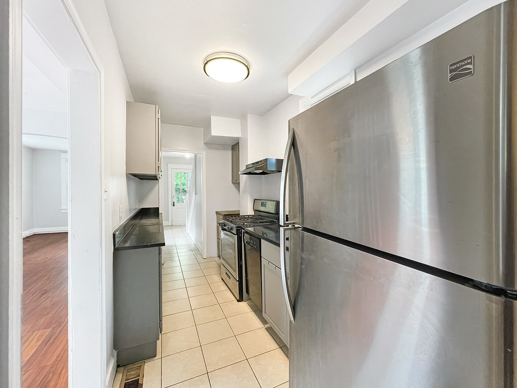 Building Photo - 1955 N Cleveland St