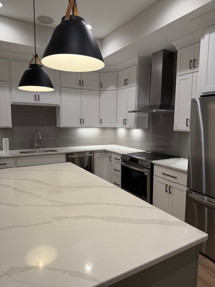 Building Photo - 7099 Celebration Way