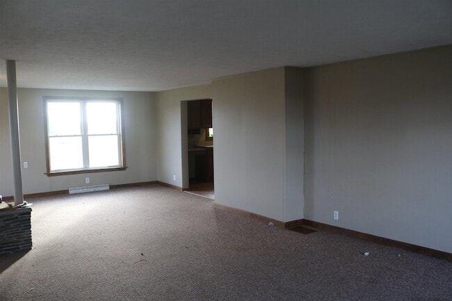 Building Photo - 2596 Highgate Rd