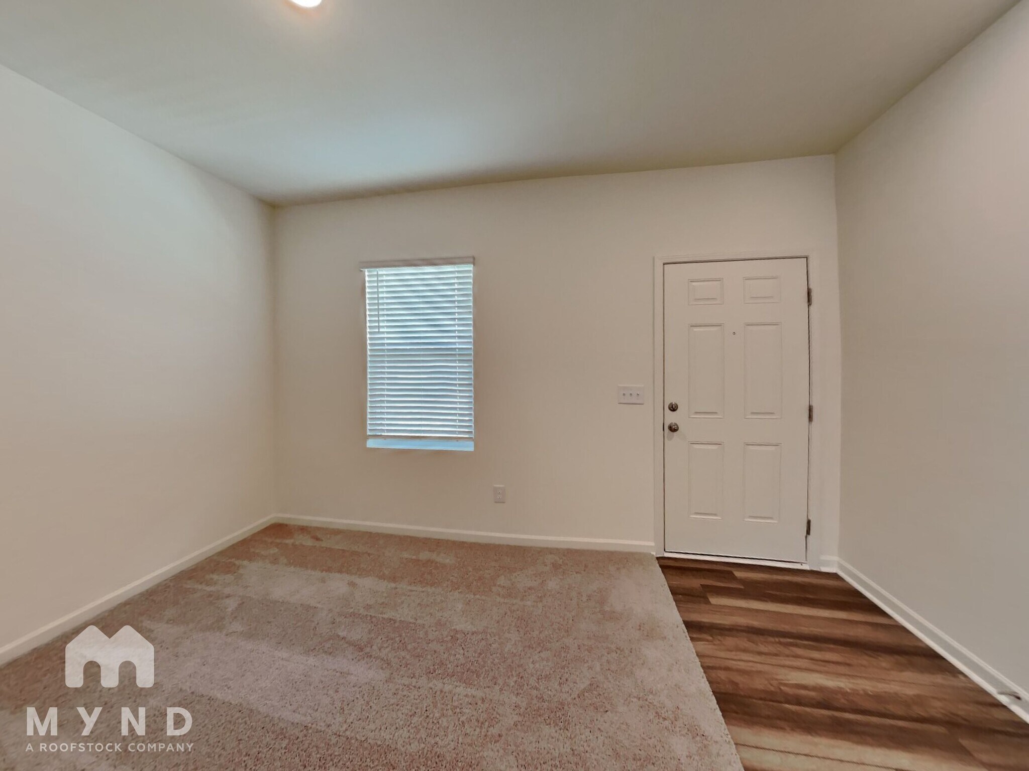 Building Photo - 1148 Centerview Dr
