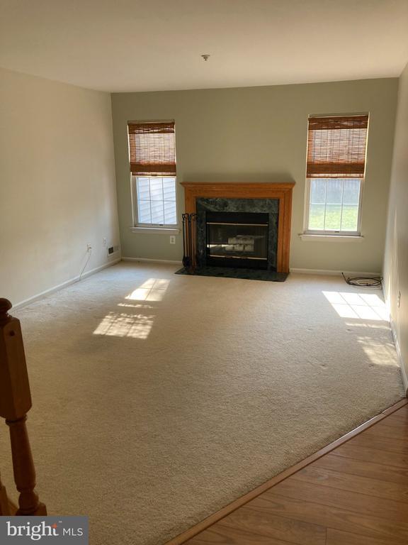 Building Photo - 2623 Virginia Ln