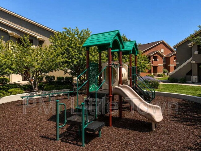Building Photo - 4464 Copeland Lp