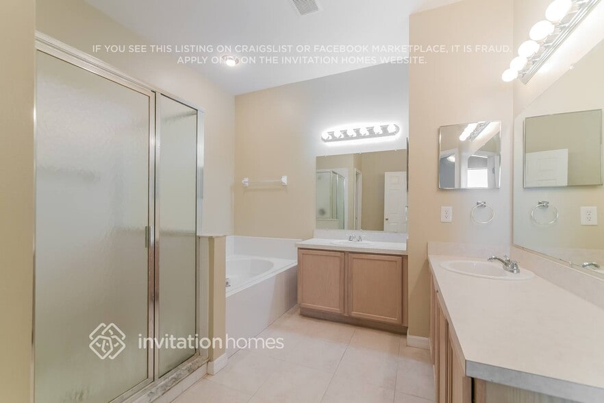 Building Photo - 12113 Kendra Ct