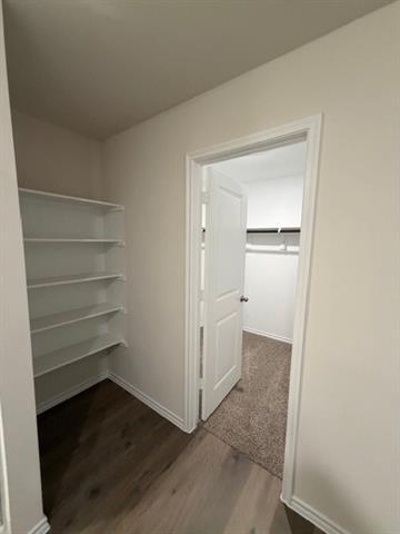 Building Photo - 1208 Riverbrook Ln