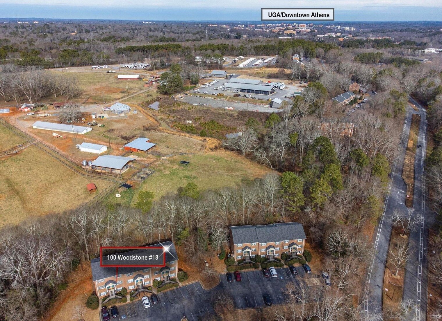 Building Photo - 100 Woodstone Dr