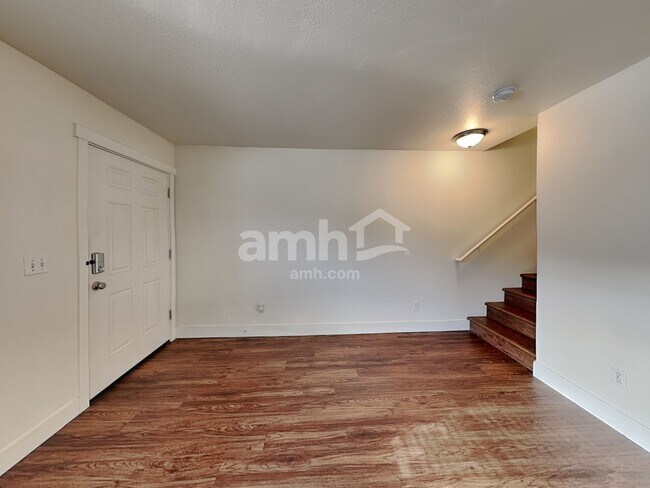 Building Photo - 16961 SW Cashew Way