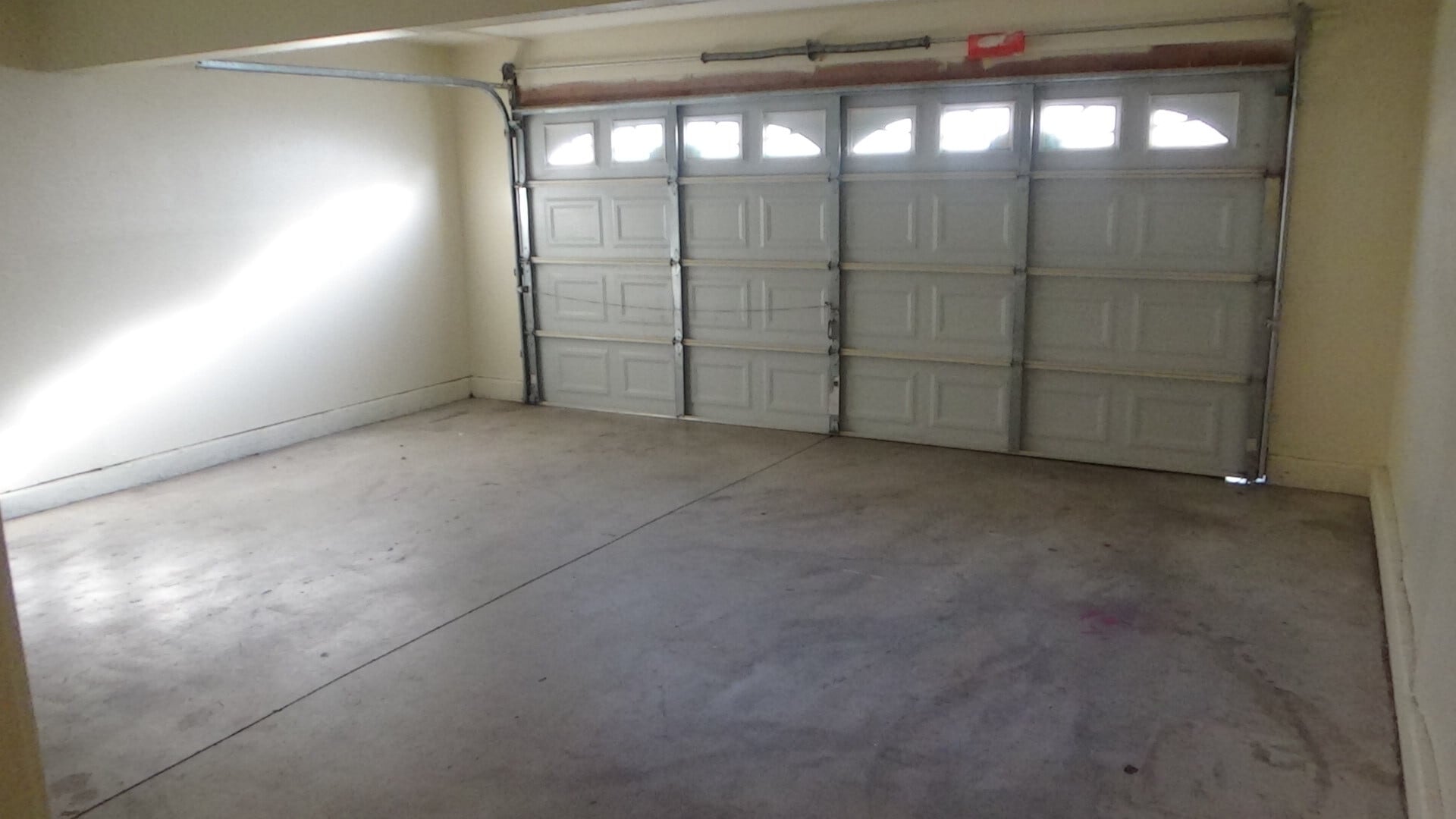 Garage - 1113 Seabreeze Way