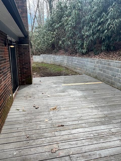 Building Photo - 190 Long John Dr