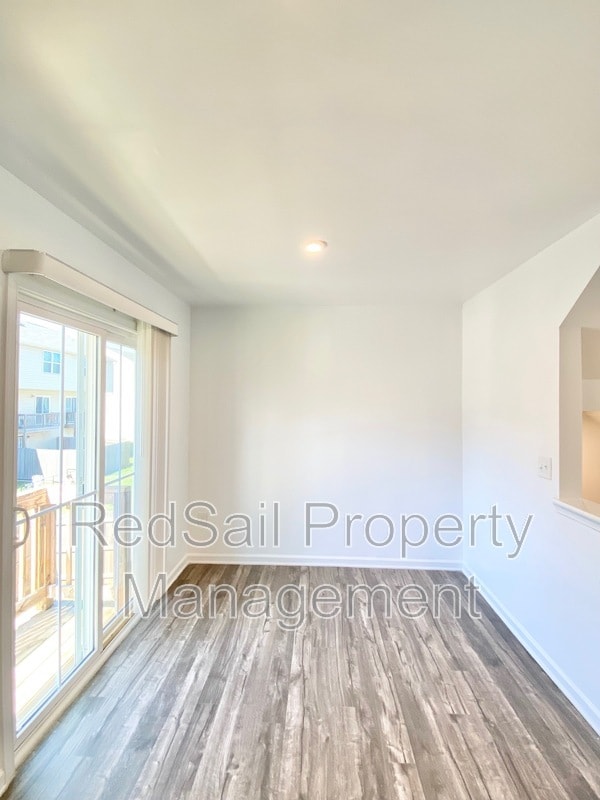 Building Photo - 22 Manilla Cir