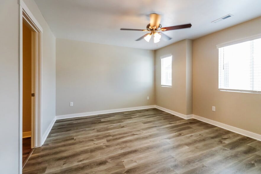Building Photo - 7861 S Artimis Ln