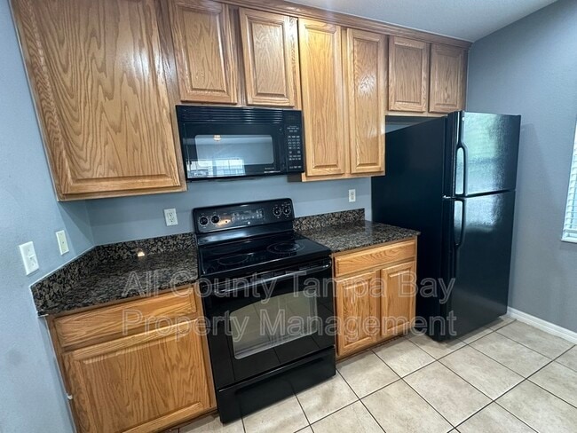 Building Photo - 9448 Charlesberg Dr