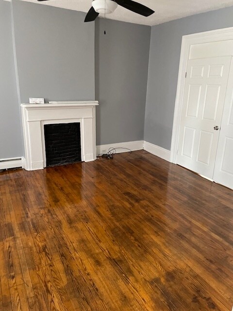 Building Photo - 14 Davies Pl