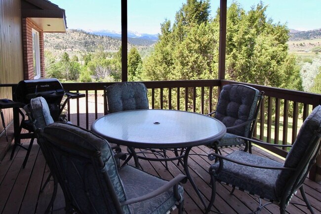 Building Photo - 783 MT-2