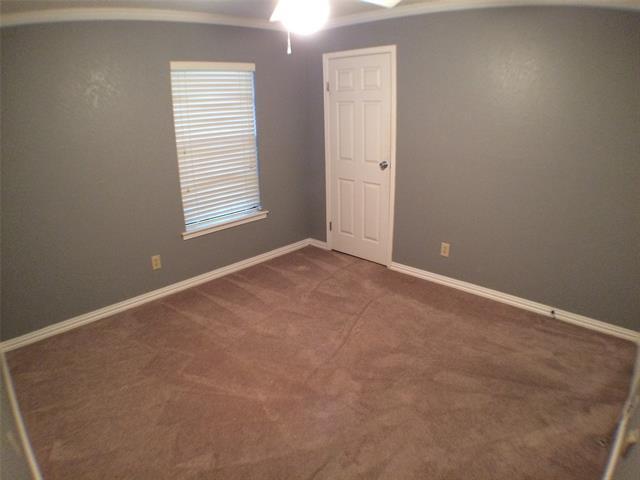 Building Photo - 3918 White Oak Ct