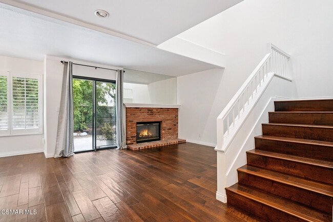 Building Photo - 29723 Strawberry Hill Dr