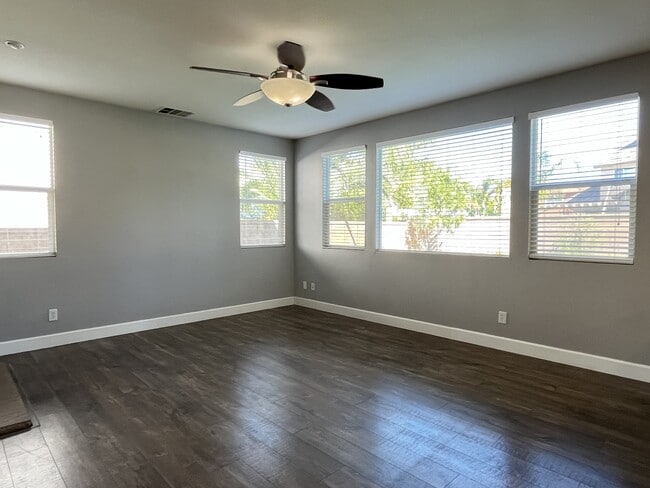 Building Photo - 33812 Temecula Creek Rd