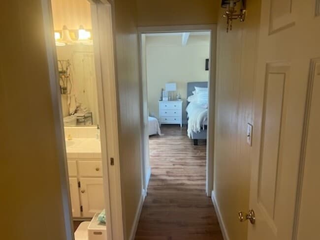 Building Photo - Welcome to this charming 3 bedroom, 2 bathroom house located in  Nevada City