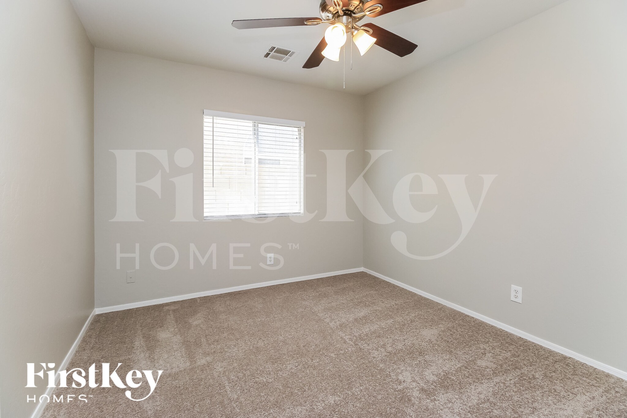 Building Photo - 3645 E Shapinsay Dr