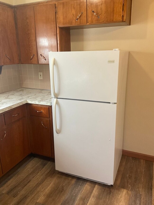 Building Photo - 111 Winthrop Dr